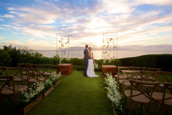Maui Weddings Sheraton Resort Spa Sheraton Maui Resort Spa Ka Anapali Point Ceremony At Sunset